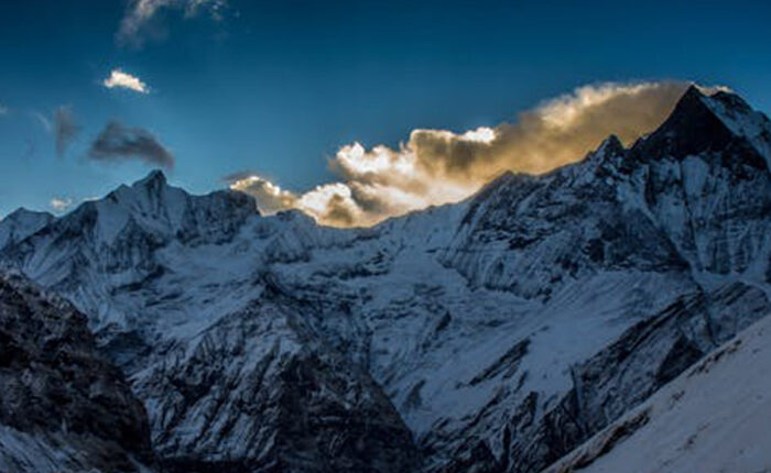 ghorepani treks
